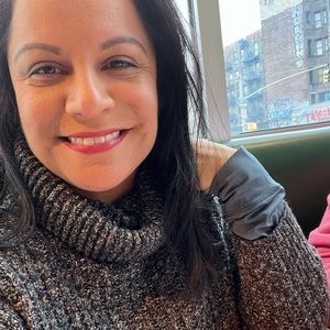 Meet your Posher, Christina